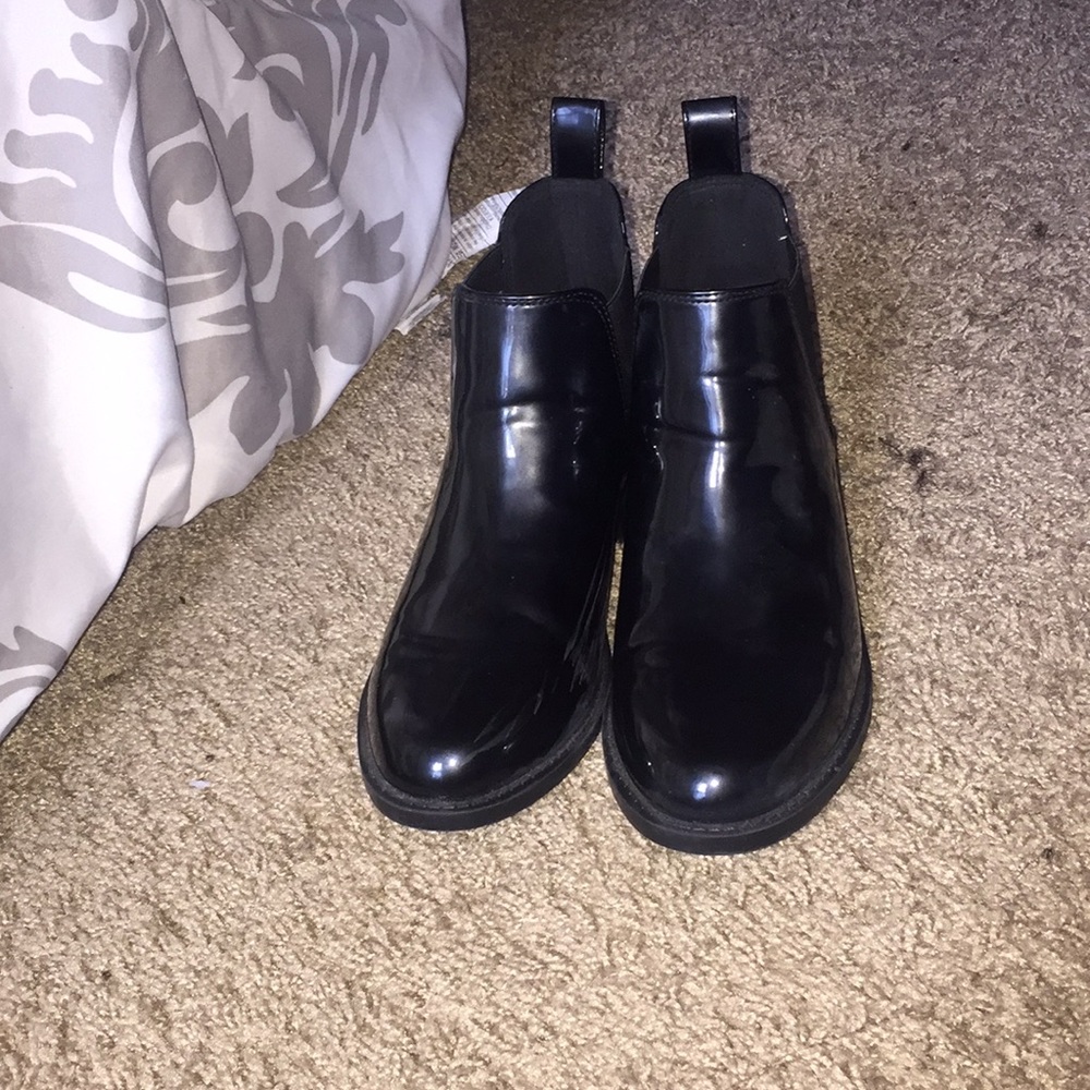 H&M Chelsea boots